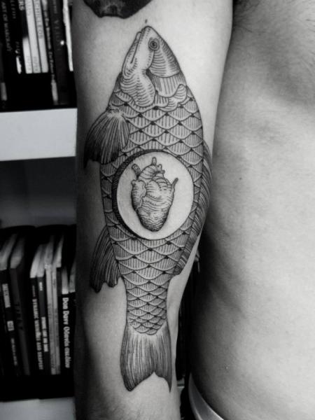 tattoo-arm-fish-dotwork