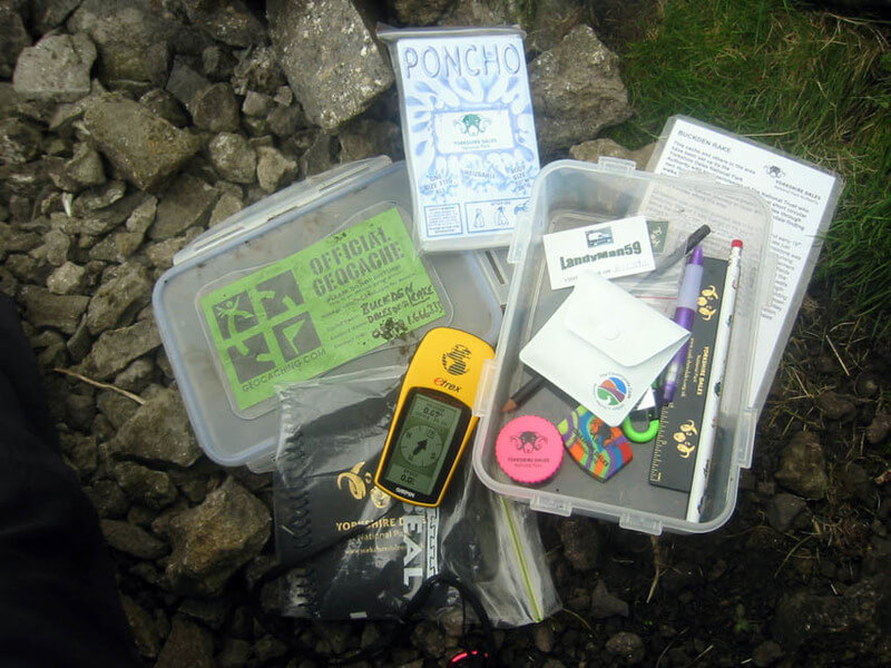 tools needed for geocaching.