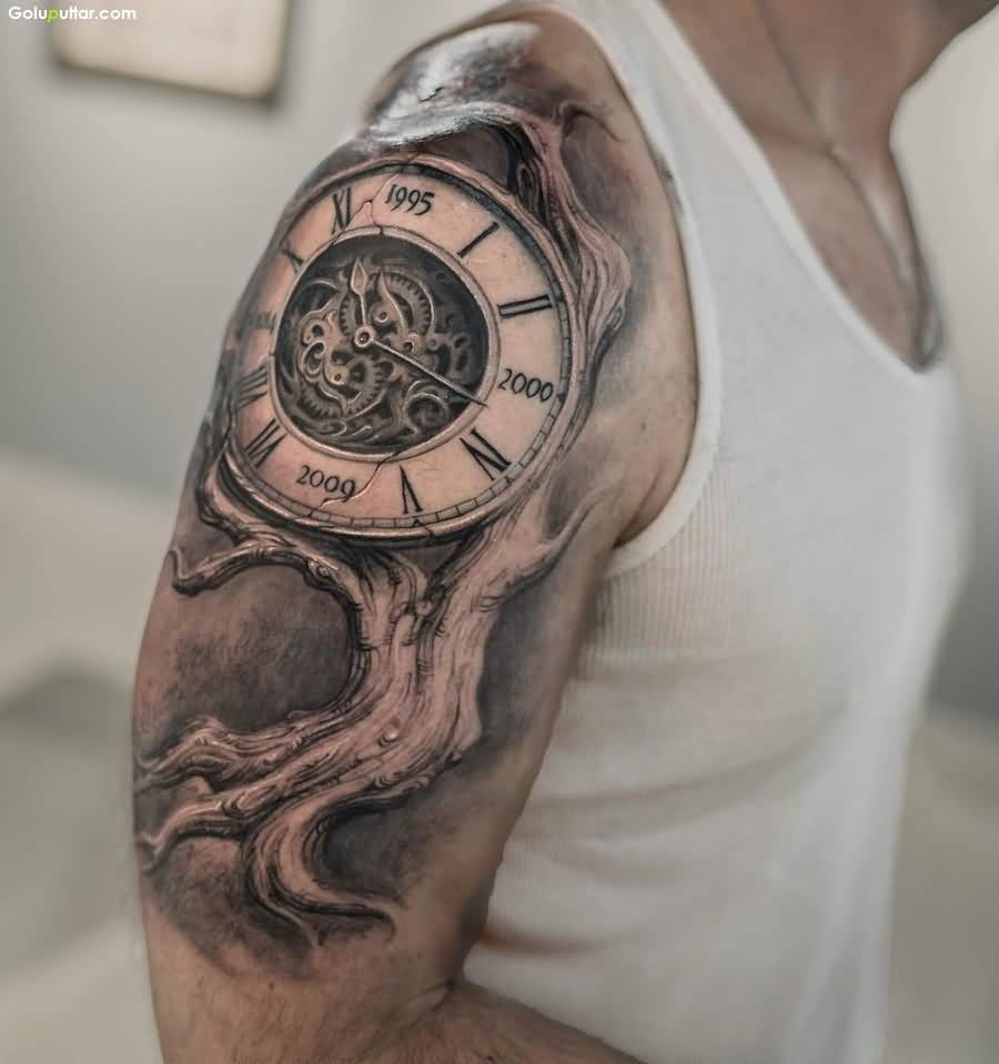 Crazy-Arm-Tattoo-Of-Vintage-Watch-For-Men