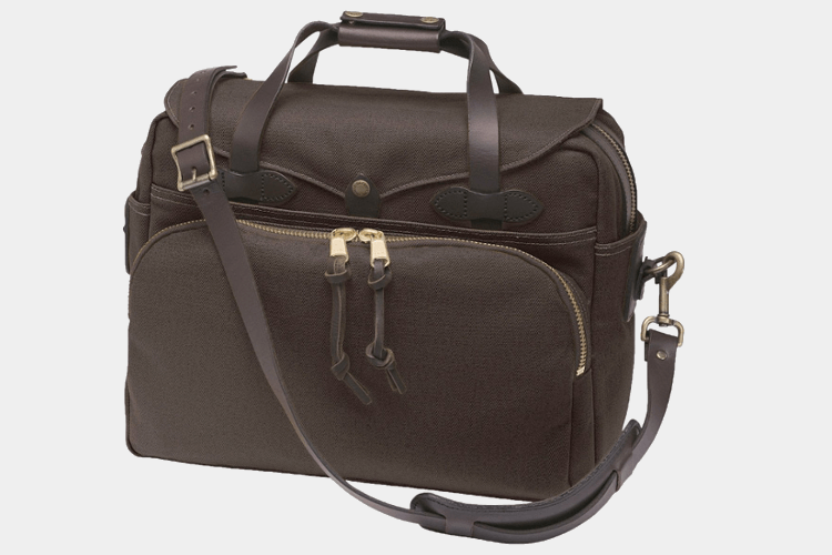 Twill Padded Bag by Filson