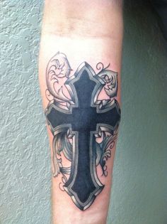 cross tattoos for dudes
