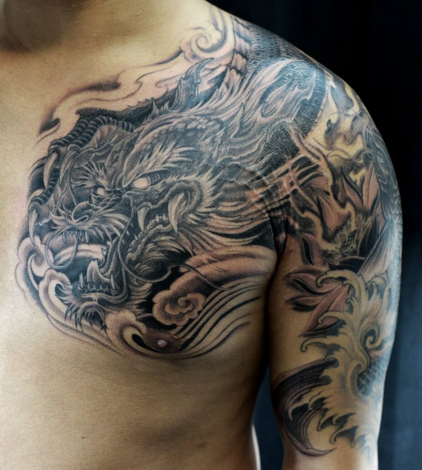 japanese-grey-flowers-sleeve-tattoos