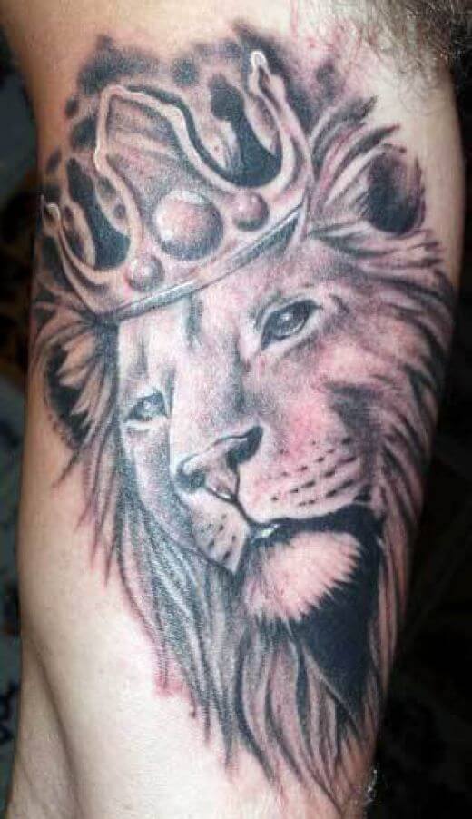 leo-tattoos-crown-tattoos