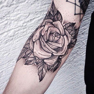 rose leg tattoos