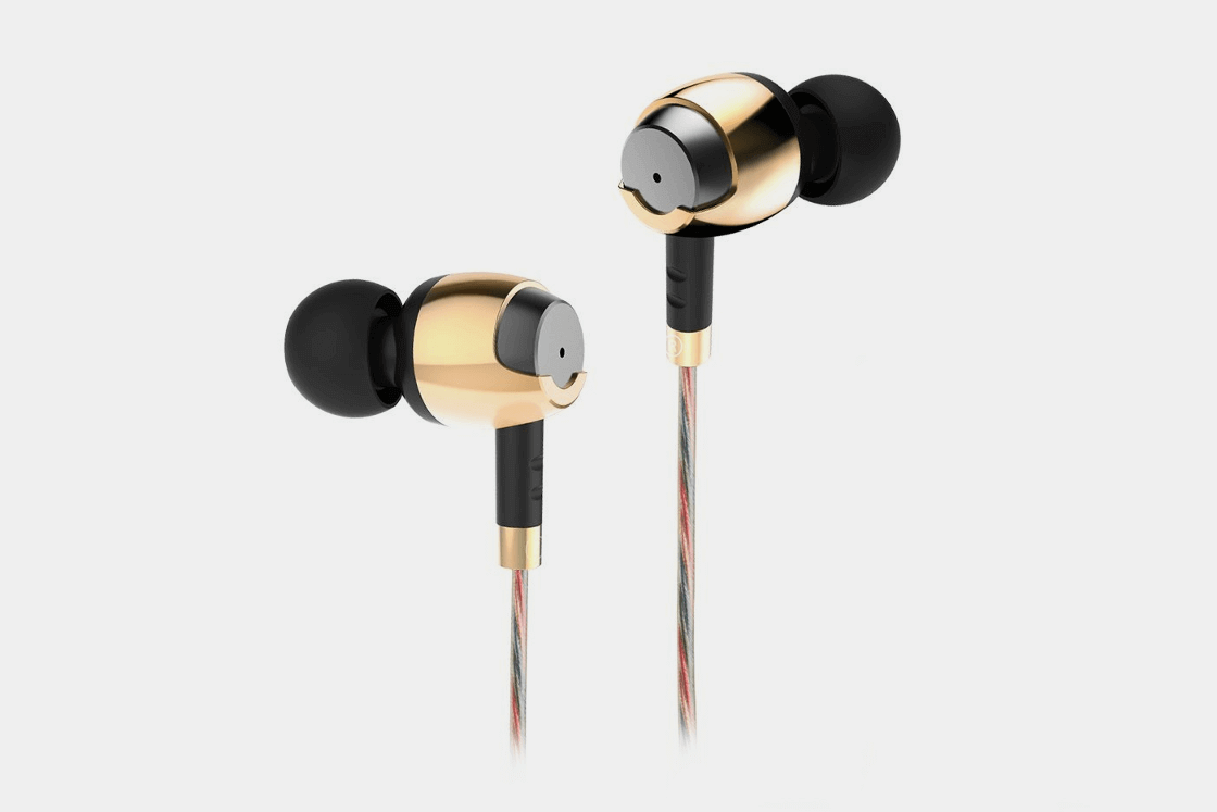 Wieppo Wired Metal Stereo Earbuds