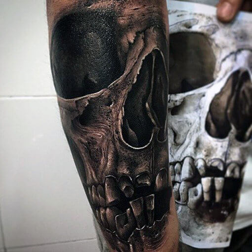 amazing-realistic-3d-skull-shaded-forearm-tattoo-ideas-for-men