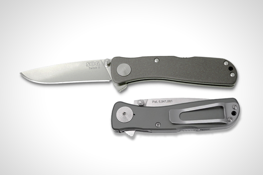 SOG TWI8-CP TWITCH II flipper blade pocket knife