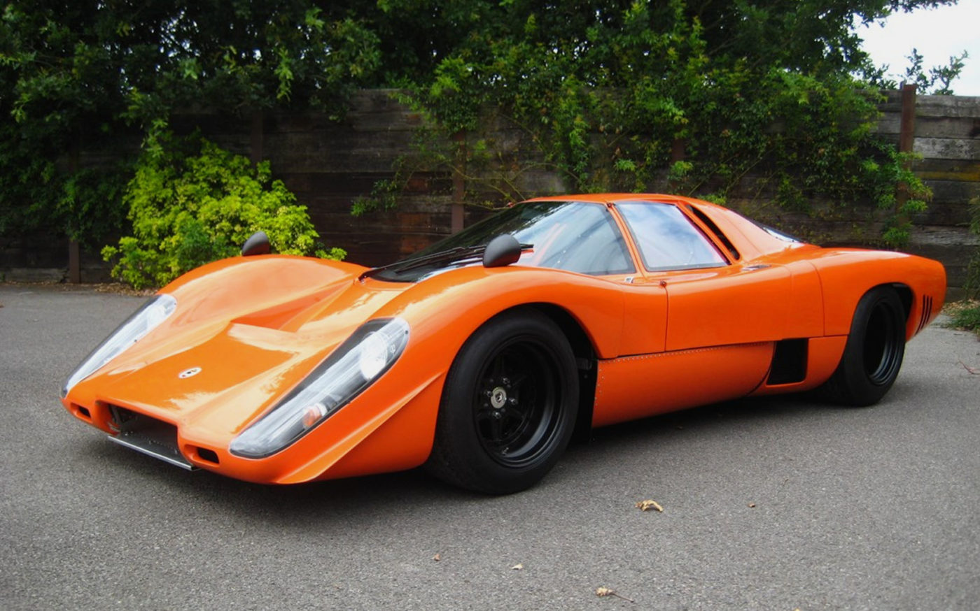 MCLAREN m6gt