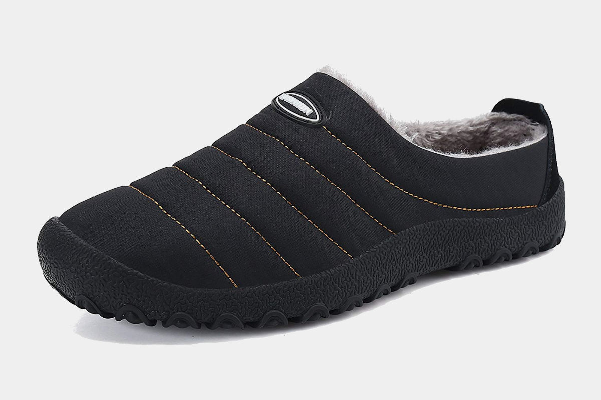 The 15 Best Camping Slippers for Men | Improb