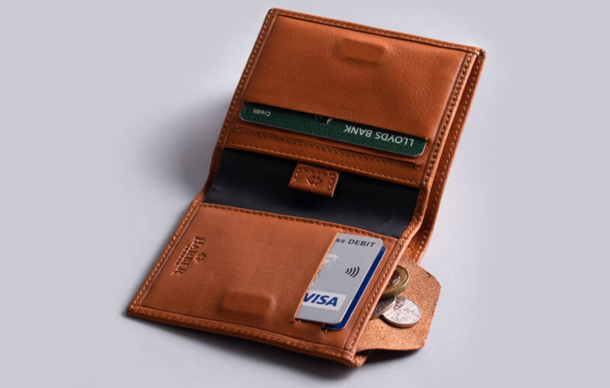 The 18 Best RFID-Blocking Wallets for Men | Improb