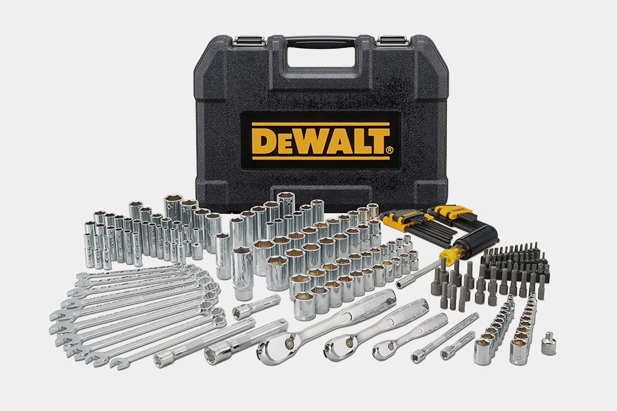 DeWalt DWMT81534 205-Piece Mechanic Tool Set