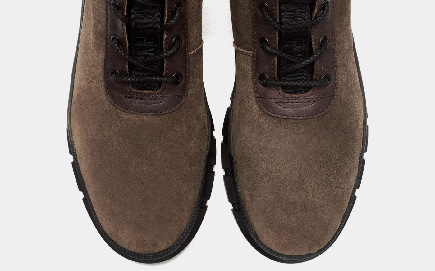 frye chukka boots