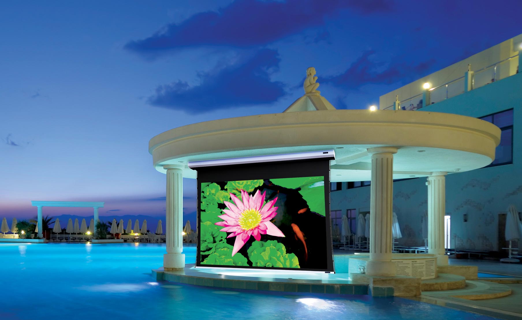 The 12 Best Outdoor Projector Screens, Outdoor Mountable Projector Screen