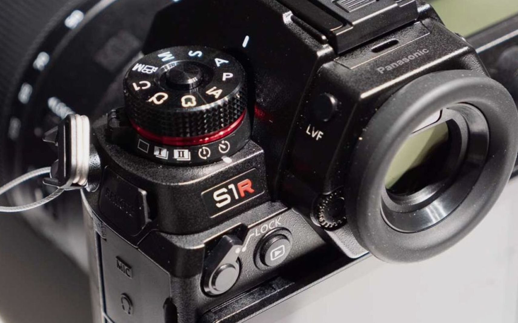 Panasonic Lumix S1 & S1R Cameras