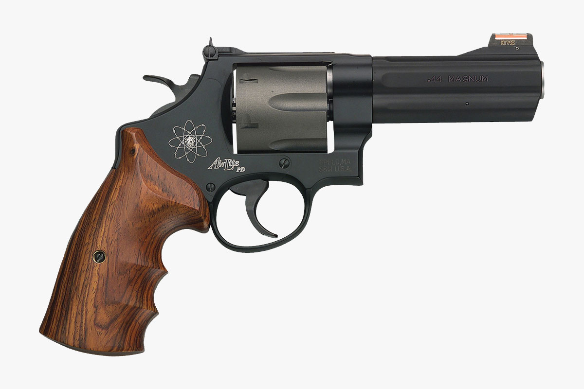 SMITH & WESSON - 329PD HANDGUN 44 MAGNUM | 44 SPECIAL 4IN 6 163414