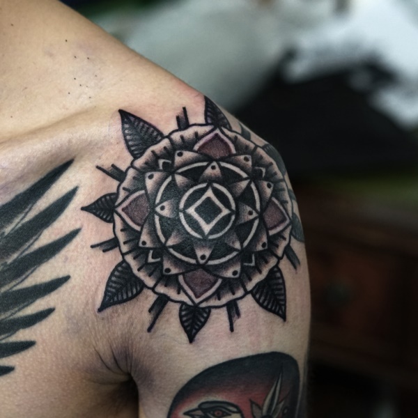 American Traditional Shoulder Cover Up Piece