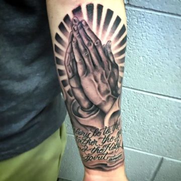 75 Hand Praying Tattoo Designs for Men | Improb