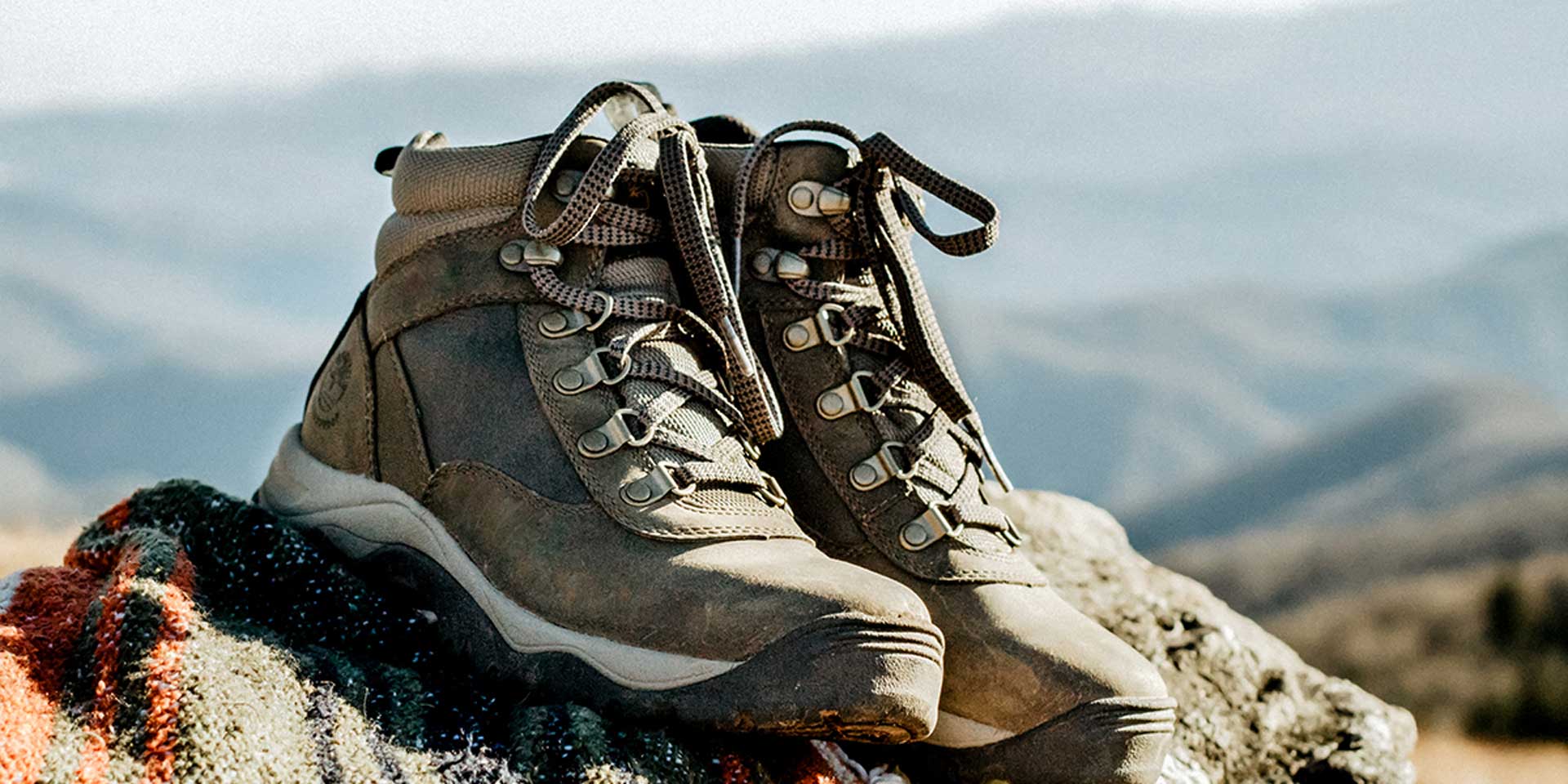 The 12 Best Men’s Hiking Boots and Shoes for Hot Weather Improb