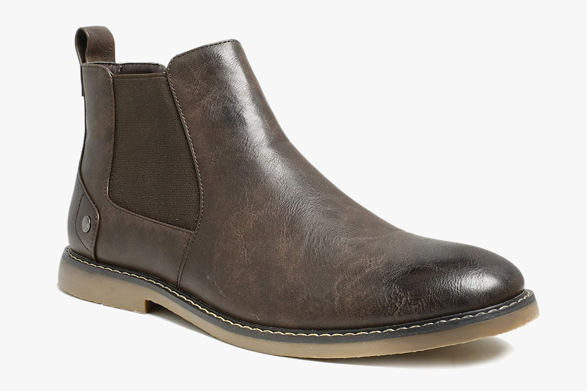Party Men’s Casual Chelsea Boot