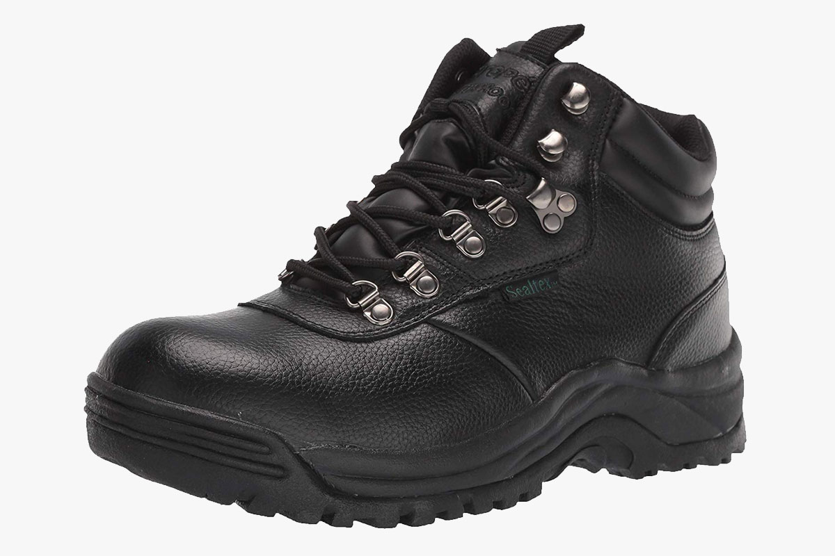 The 12 Best Men’s Work Boots for Wide Feet | Improb
