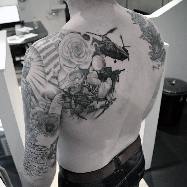 Back Piece of Military Weaponry for Men