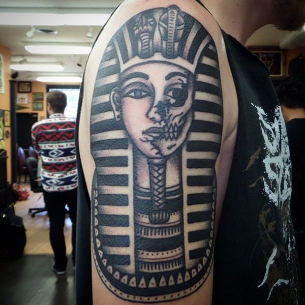 Bold Simple Egyptian Pharaoh Idea for a Tattoo