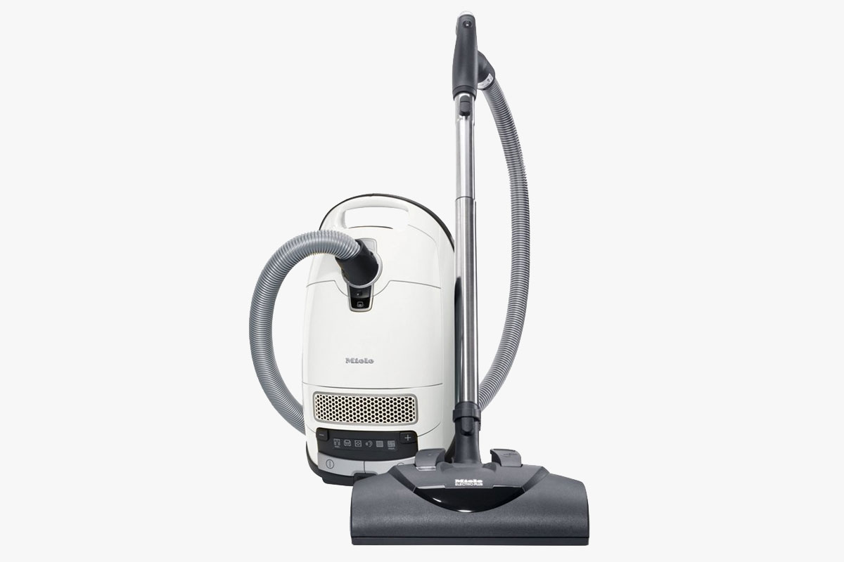 Miele Complete C3 Cat & Dog Canister Vacuum