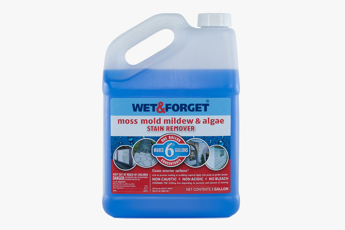 Wet and Forget Moss and Mildew Remover