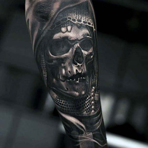 Intense and Realistic Skeleton Head Forearm Piece
