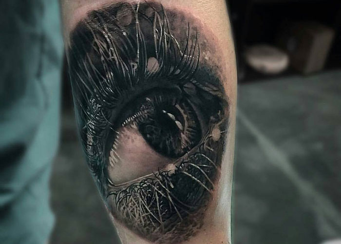 The Most Detailed Eye Tattoo You've Ever seen