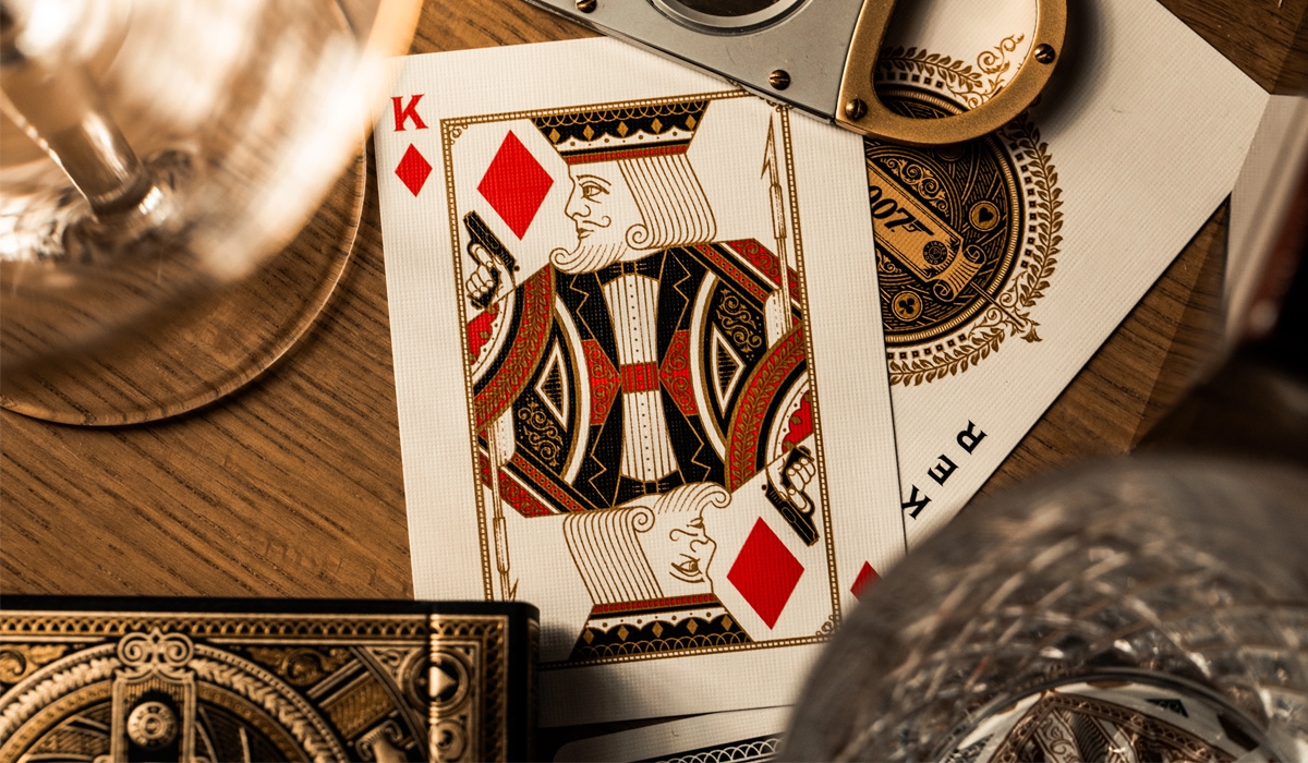 007 card detail - King of Diamonds