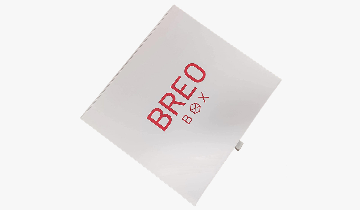 breo box lifestyle gift subscription box for men