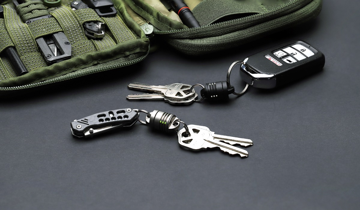 zerohour mqr: magnetic quick release keychain uses